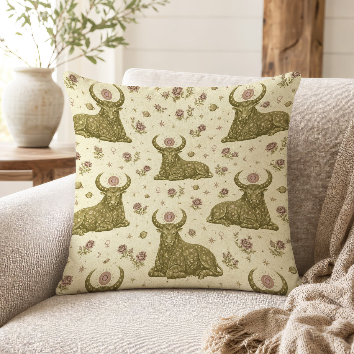Taurus Moon Bulls – Vintage Zodiac Pattern Pillow