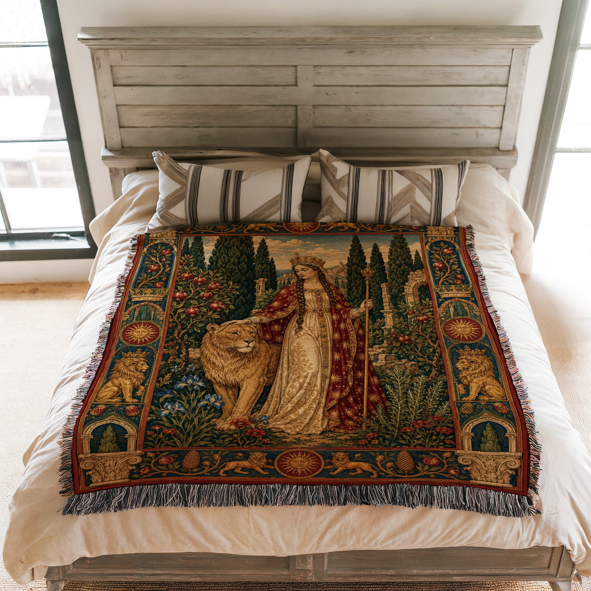 The Lion Queen’s Garden Blanket