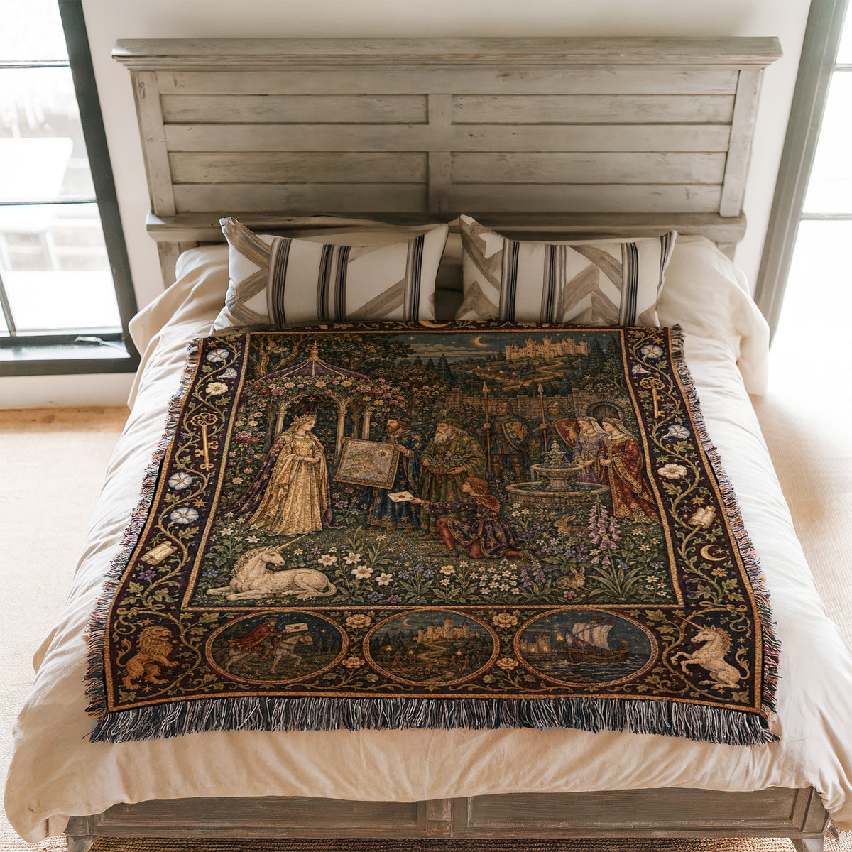 The Moon Court of the Vale Blanket