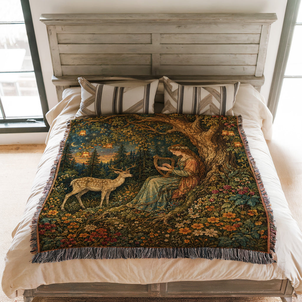 The Harpist of the Golden Wood Blanket