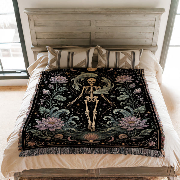 Pisces Twin Fish – Gothic Skeleton Zodiac Blanket