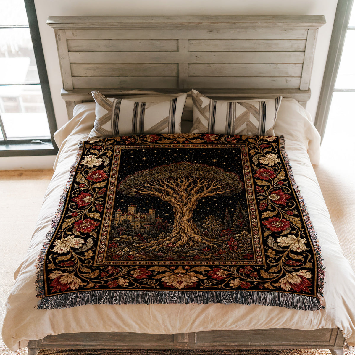 The Crowned Oak Blanket