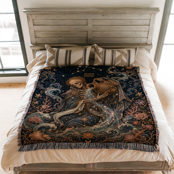 Aquarius Starwater Bearer – Gothic Zodiac Blanket