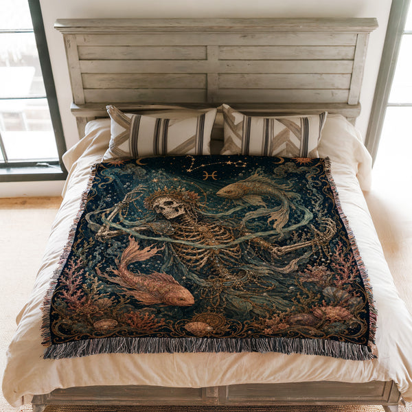 Pisces Deepwater Dreamer – Gothic Zodiac Blanket