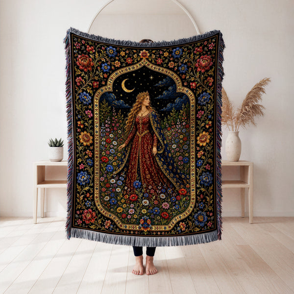 The Princess of the Midnight Garden Blanket
