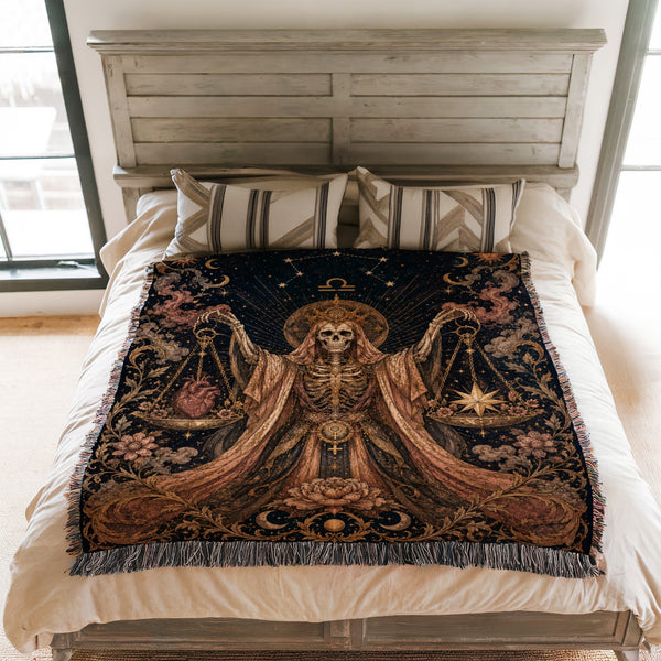 Libra Heart & Star Scales – Gothic Zodiac Blanket
