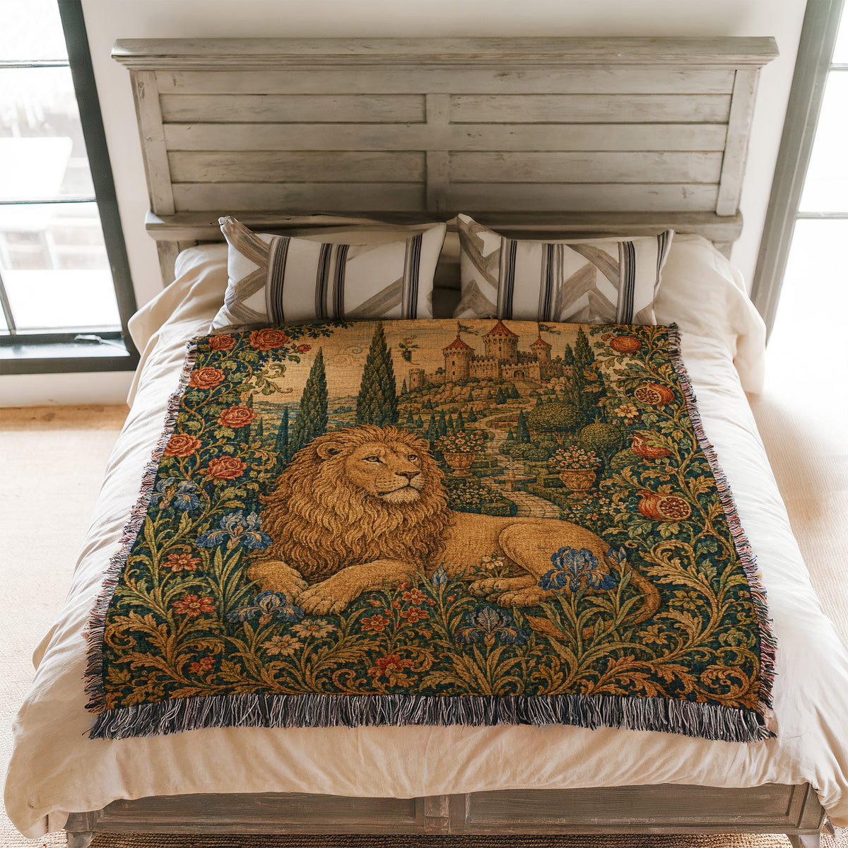 The Lion of the Rose Garden Blanket