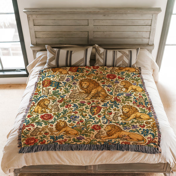 The Lion & Mouse Court Blanket