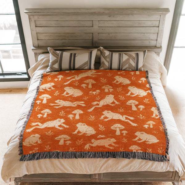 Toadstool Frog Blanket