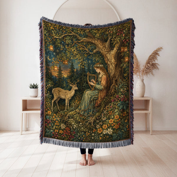 The Harpist of the Golden Wood Blanket