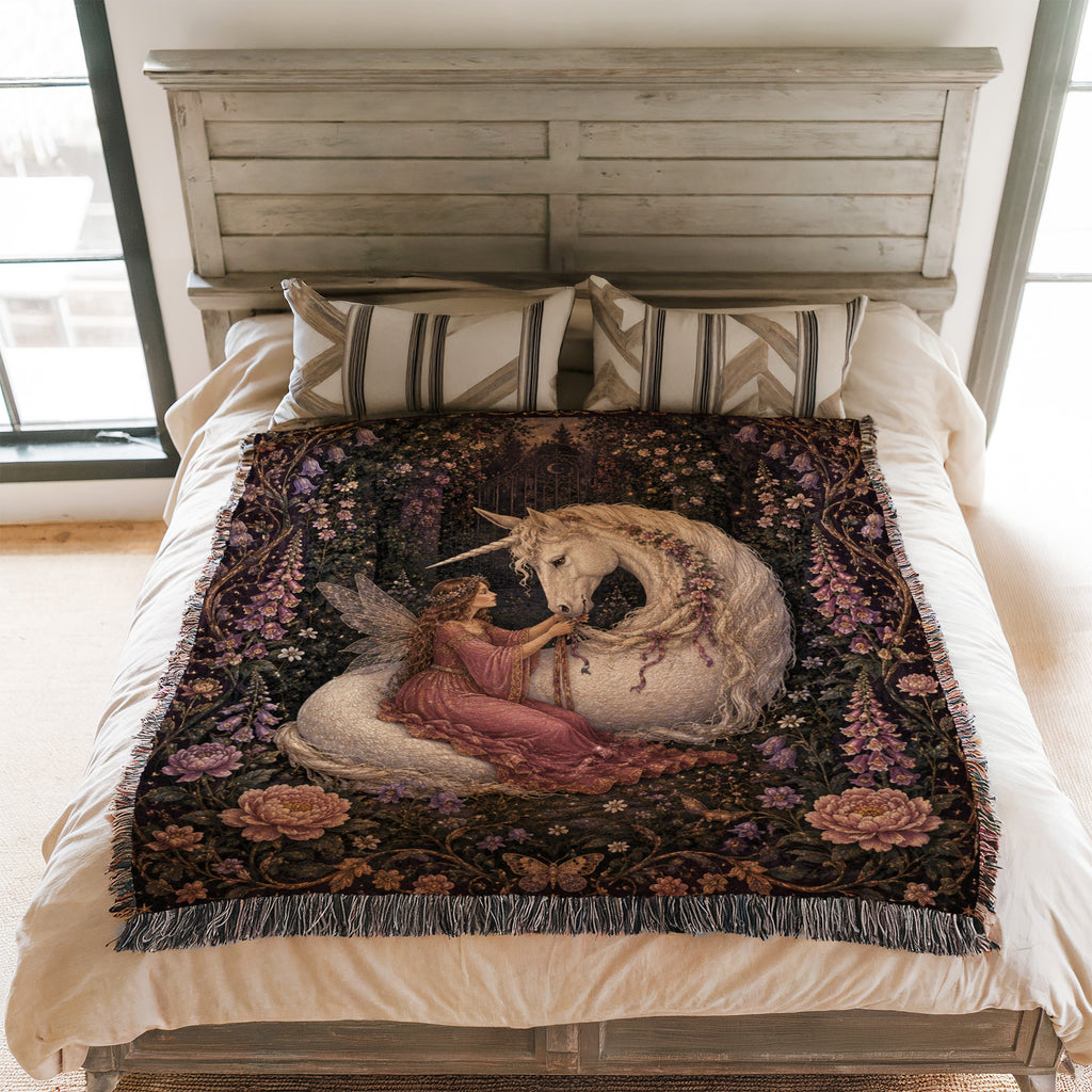 Fairy & Unicorn Garden Blanket