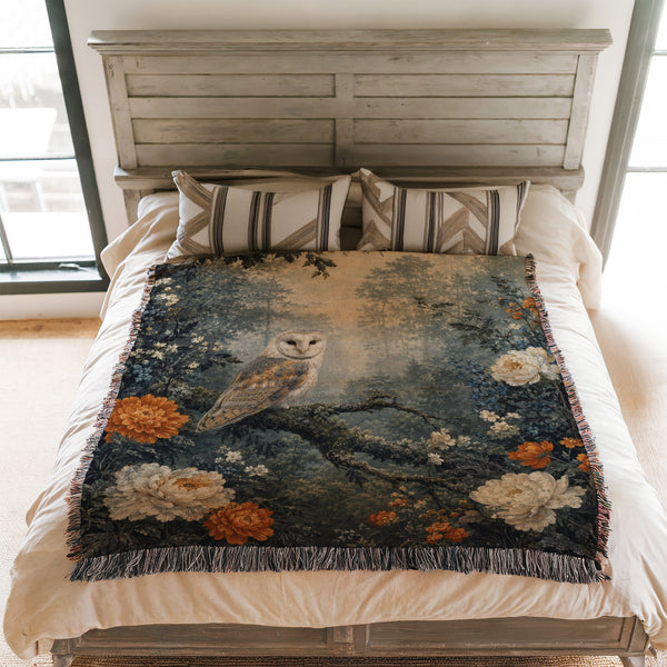 Woodland Barn Owl Blanket