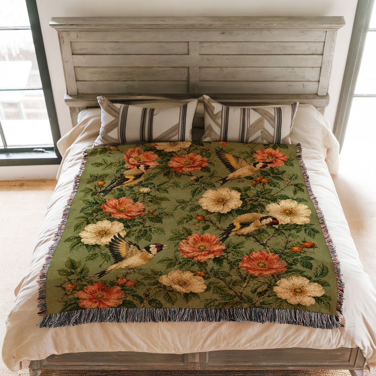 Goldfinch Rose Garden Blanket