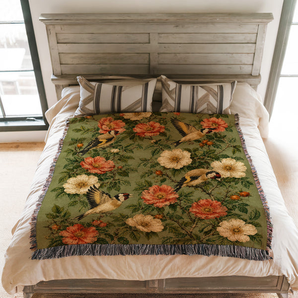 Goldfinch Rose Garden Blanket