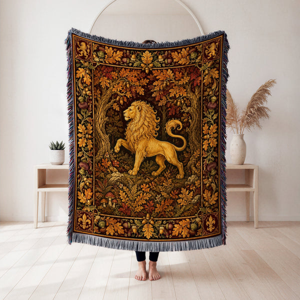 The Golden Lion of the Oakwood Blanket