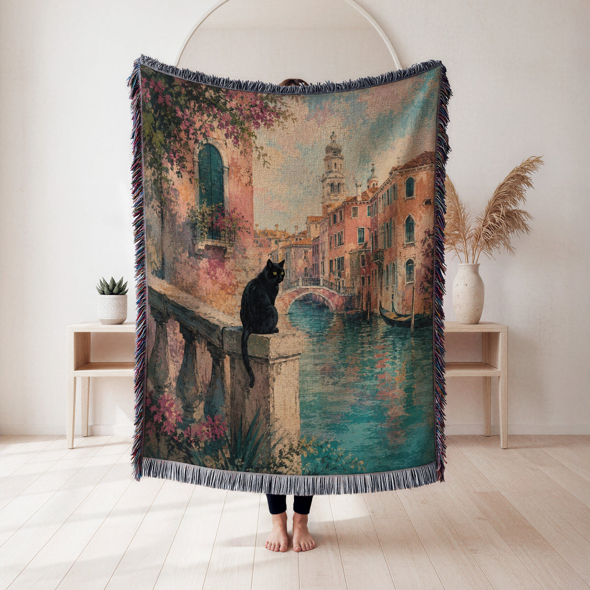 Venetian Canal Black Cat Blanket
