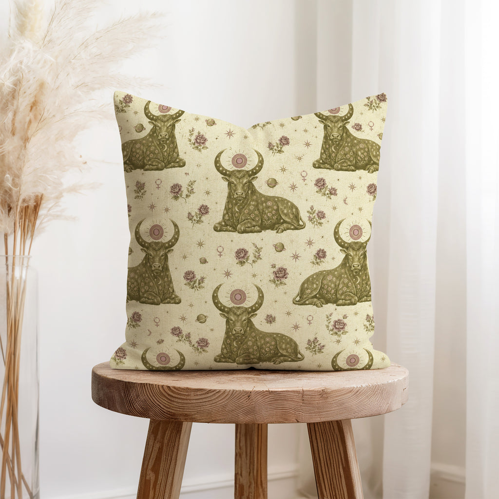 Taurus Moon Bulls – Vintage Zodiac Pattern Pillow